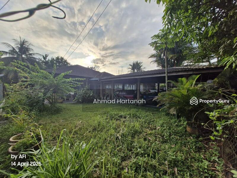 For Sale - BIG LAND 50x100‼️ SINGLE STOREY BUNGALOW Jalan Mawar Prima, Bukit Beruntung